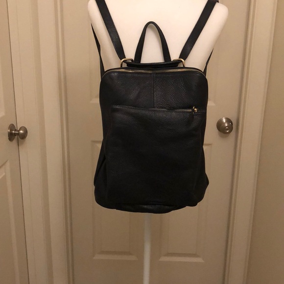 L Credi Handbags - L. Credi navy blue pebble leather pc size backpack